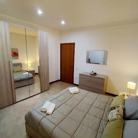 Tarantula House Apartment